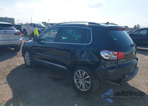 2016 Volkswagen Tiguan Se из США, поврежденный, VIN WVGAV7AXXGW563523